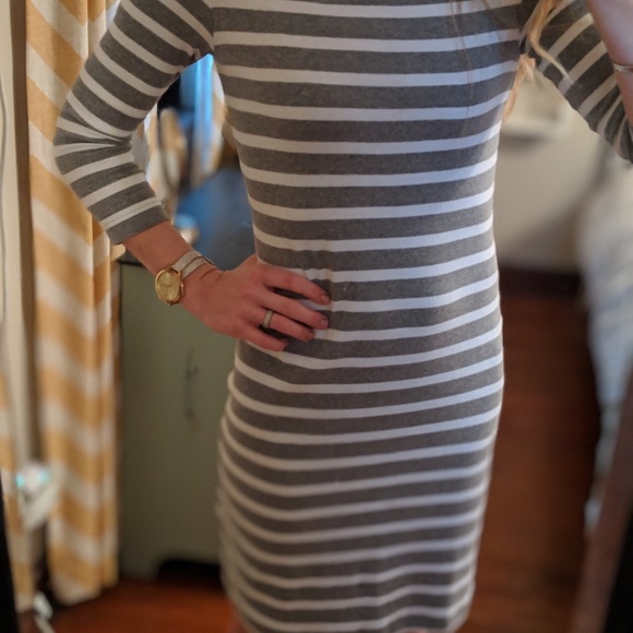 Perfect GAP Cotton Pencil Dress - Picture 2 of 8